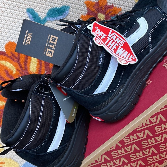 Vans Ultrarange Exo Hi Black/Black WMNS sneakers - boots - Picture 15 of 16